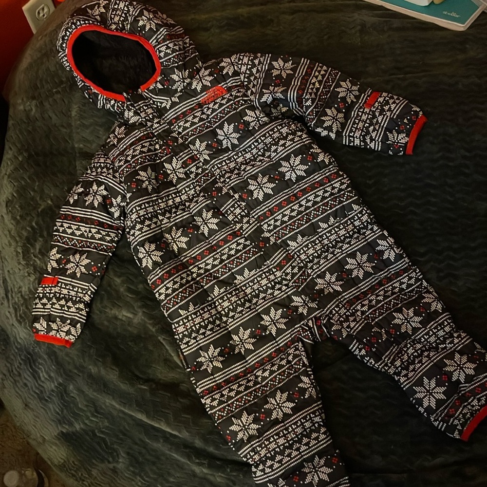 Infant Thermoball Bunting. The North Face!